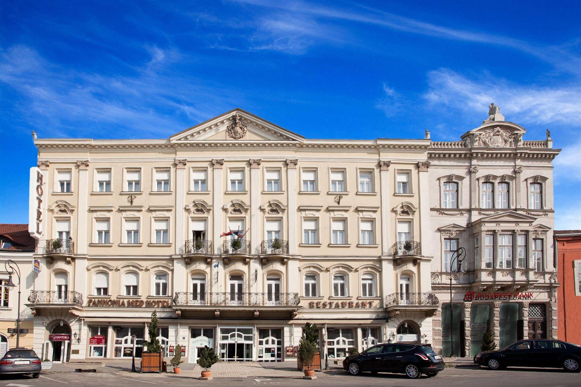 Pannonia Hotel Sopron Bagian luar foto